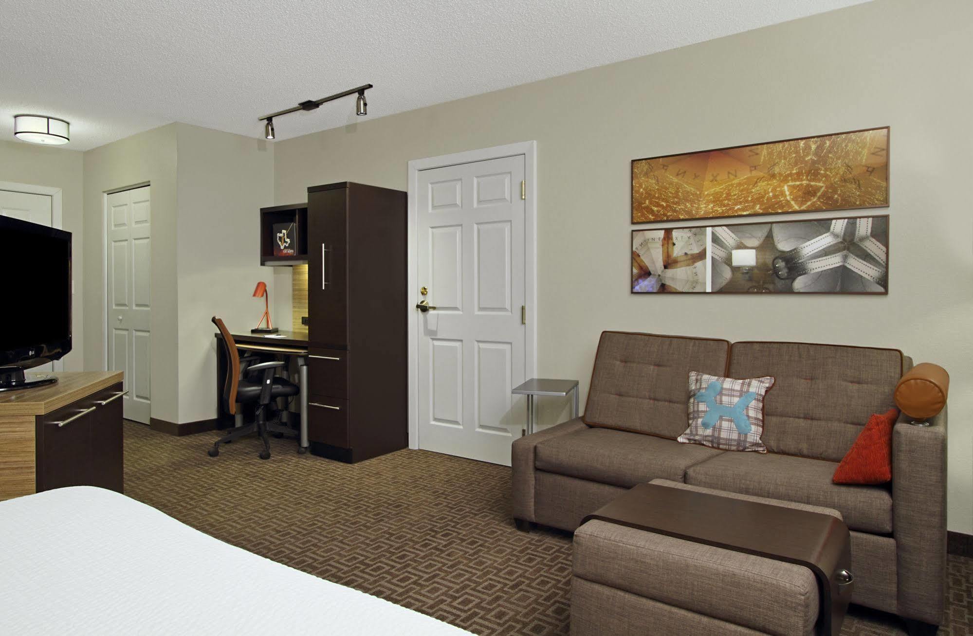 Towneplace Suites Fort Worth Southwest Tcu Area Exterior photo